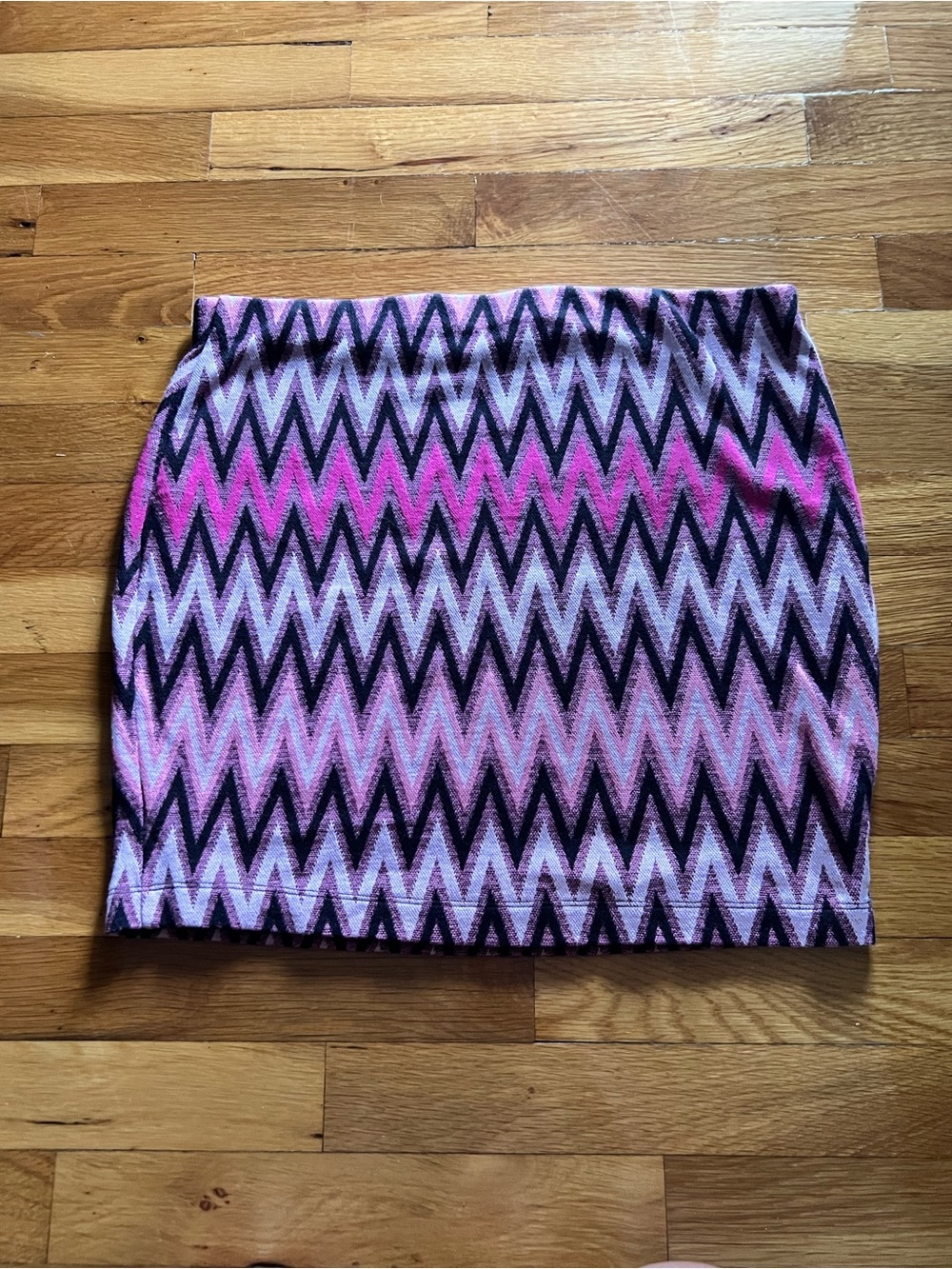 Express Pink Chevron Knit Mini Skirt - Medium